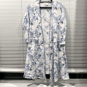 LulaRoe Medium Sarah long cardigan